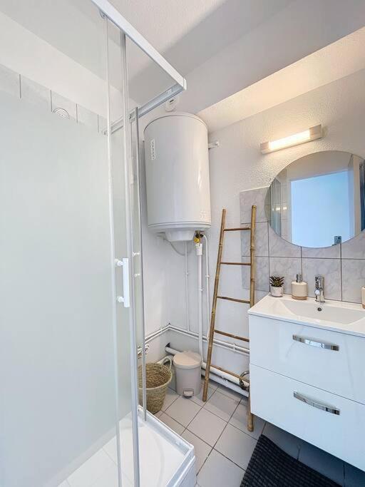 3319-Appartement A 200M De La Plage Le Barcarès Exteriör bild